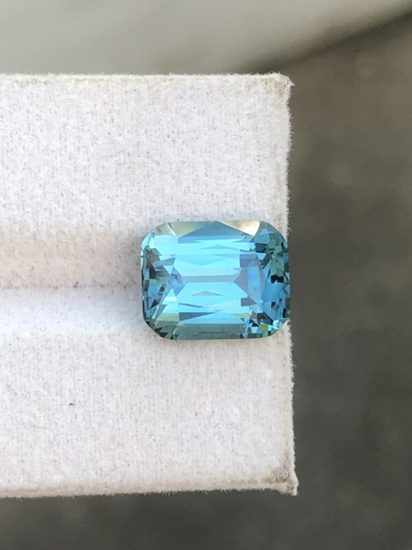 lagoon blue tourmaline