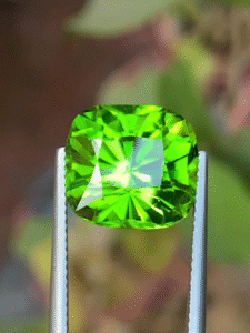 peridot gemstone