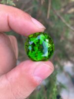 peridot gemstone