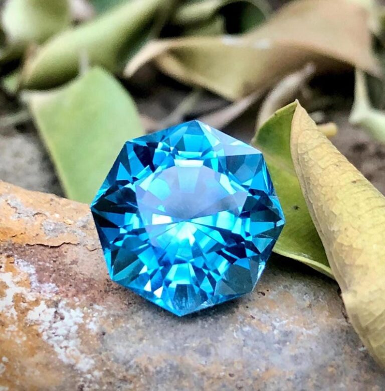 blue topaz stone