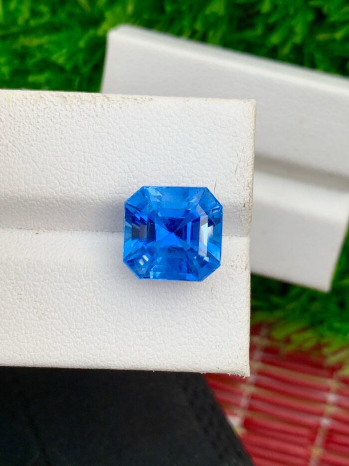 aquamarine crystal